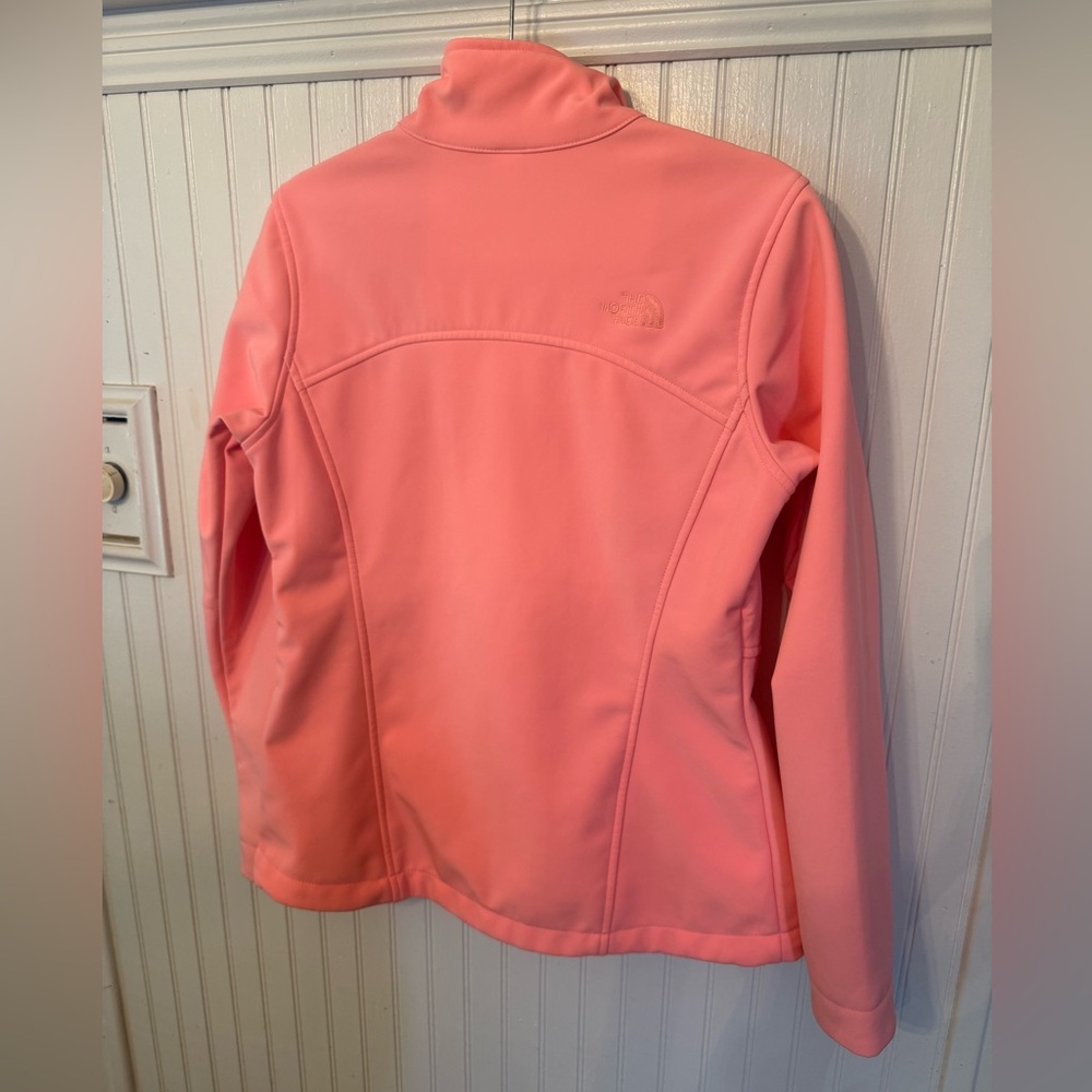 The North Face Windwall Medium Jacket - image 7